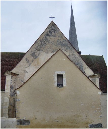 Vue générale du pignon du choeur et de ses sgrafitti