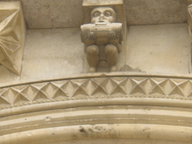 3) Eglise de Cunault (Maine-et-Loire)