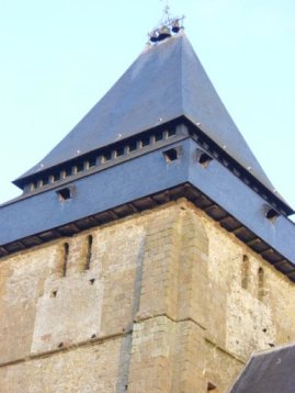 Mâchicoulis et hourds