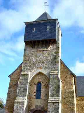 Montfort-le-Gesnois, Église Notre-Dame de Saussais