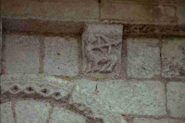 Modillons romans