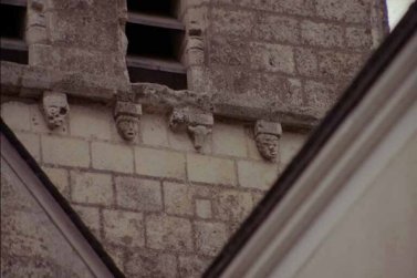 Modillons romans