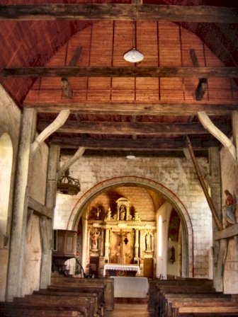 Saint-Mars-de-Locquenay, Église Saint Médard