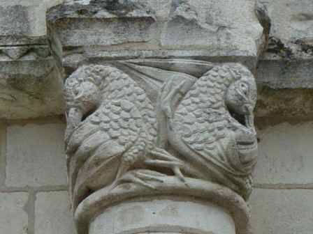 Chapiteau: oiseaux