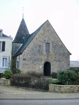 Eglise Saint-Pierre: façade ouest