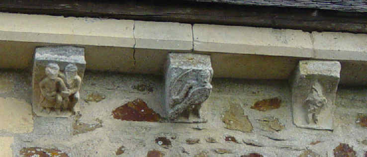 Modillons du mur sud