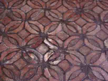 Carreaux de Pavement au Moyen-Age